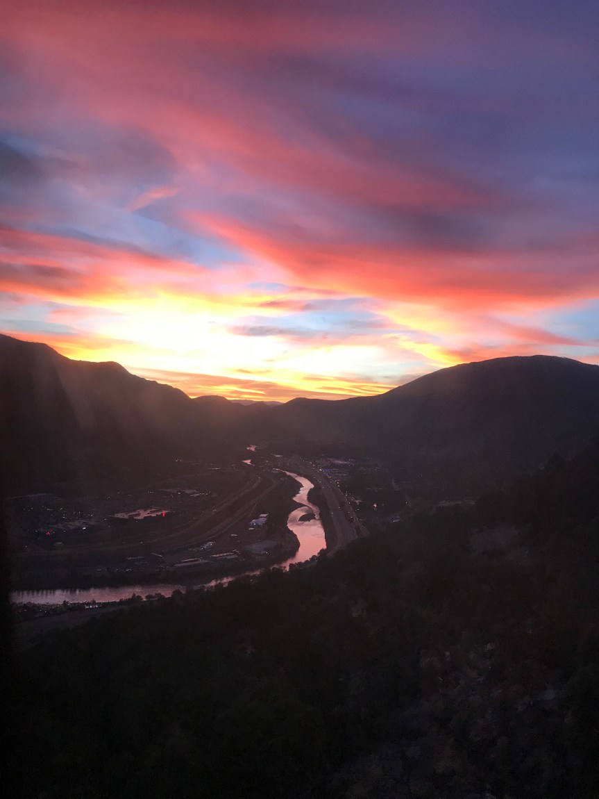 34E70AD7-3355-4FA2-84D3-CF8731F00A7D