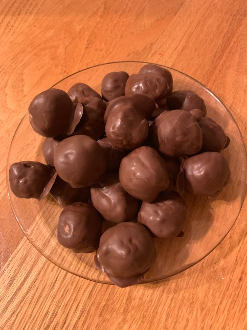 E3E7EC36-87CC-4A1D-9D0C-AFEBFB6971F4